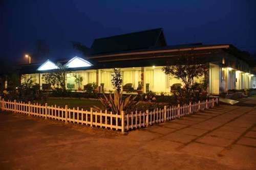 United-21 Grassland Hotel Bagori ภายนอก รูปภาพ